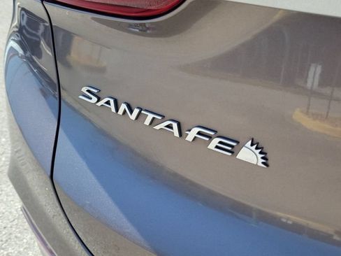 Used 2020 Hyundai Santa Fe SEL w/ Cargo Package FWD image 8