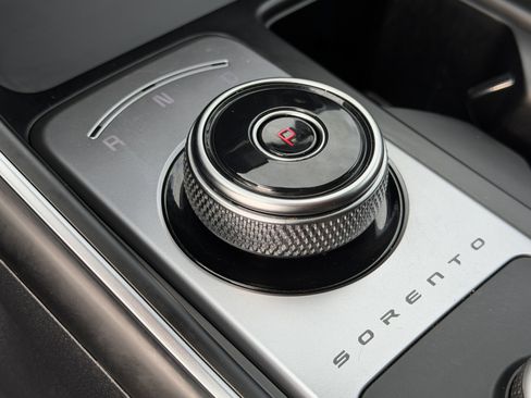 Certified 2023 Kia Sorento EX AWD/4WD image 23