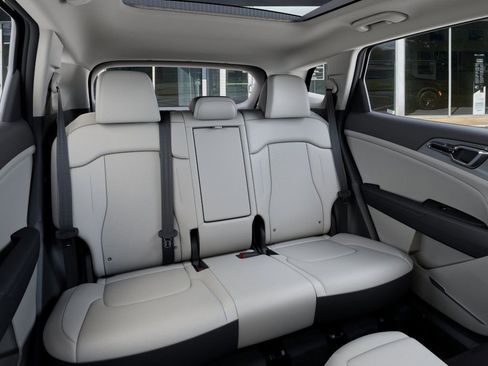 New 2026 Kia Sportage EX image 16