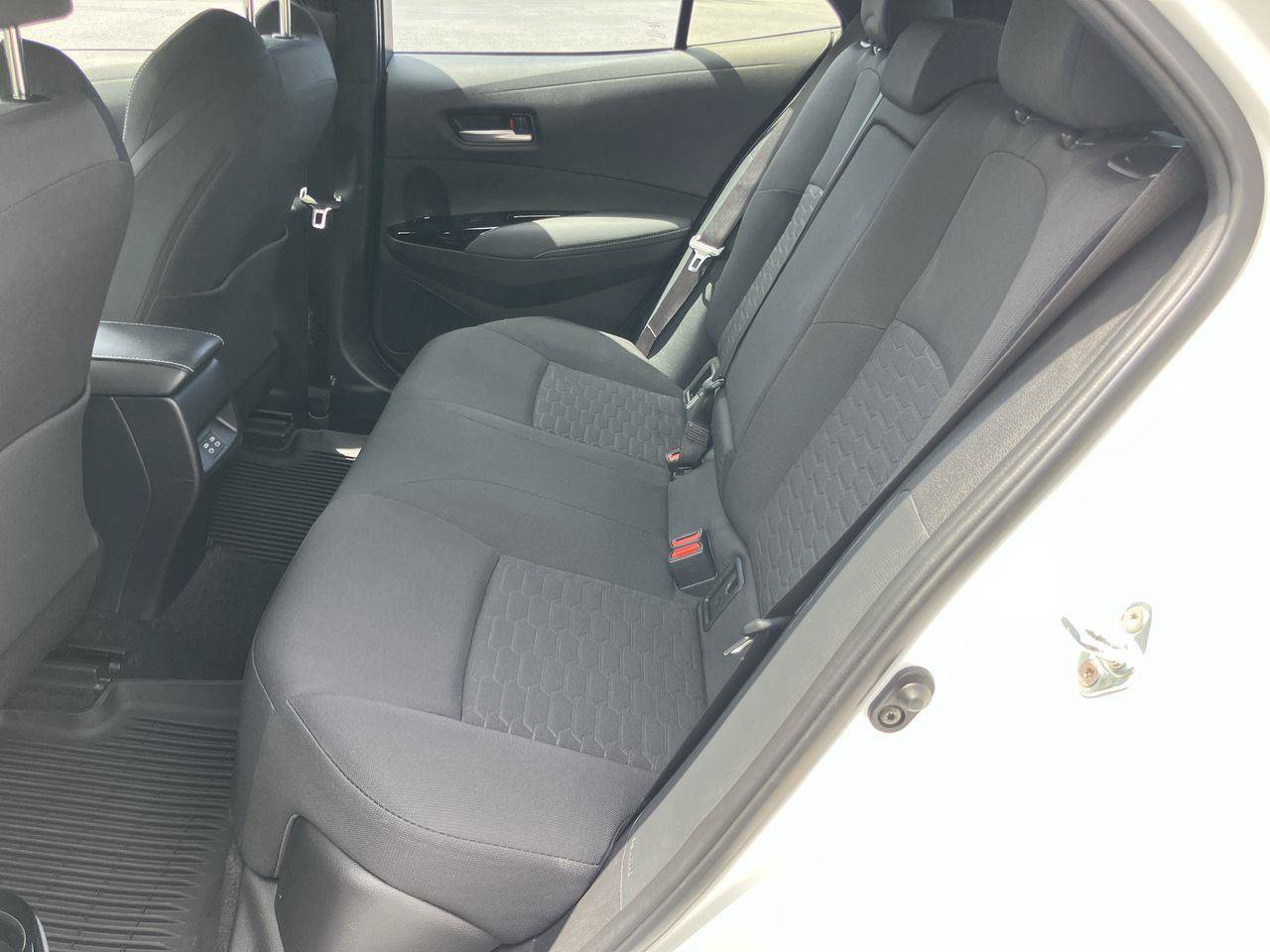 Certified 2025 Toyota Corolla SE FWD image 22