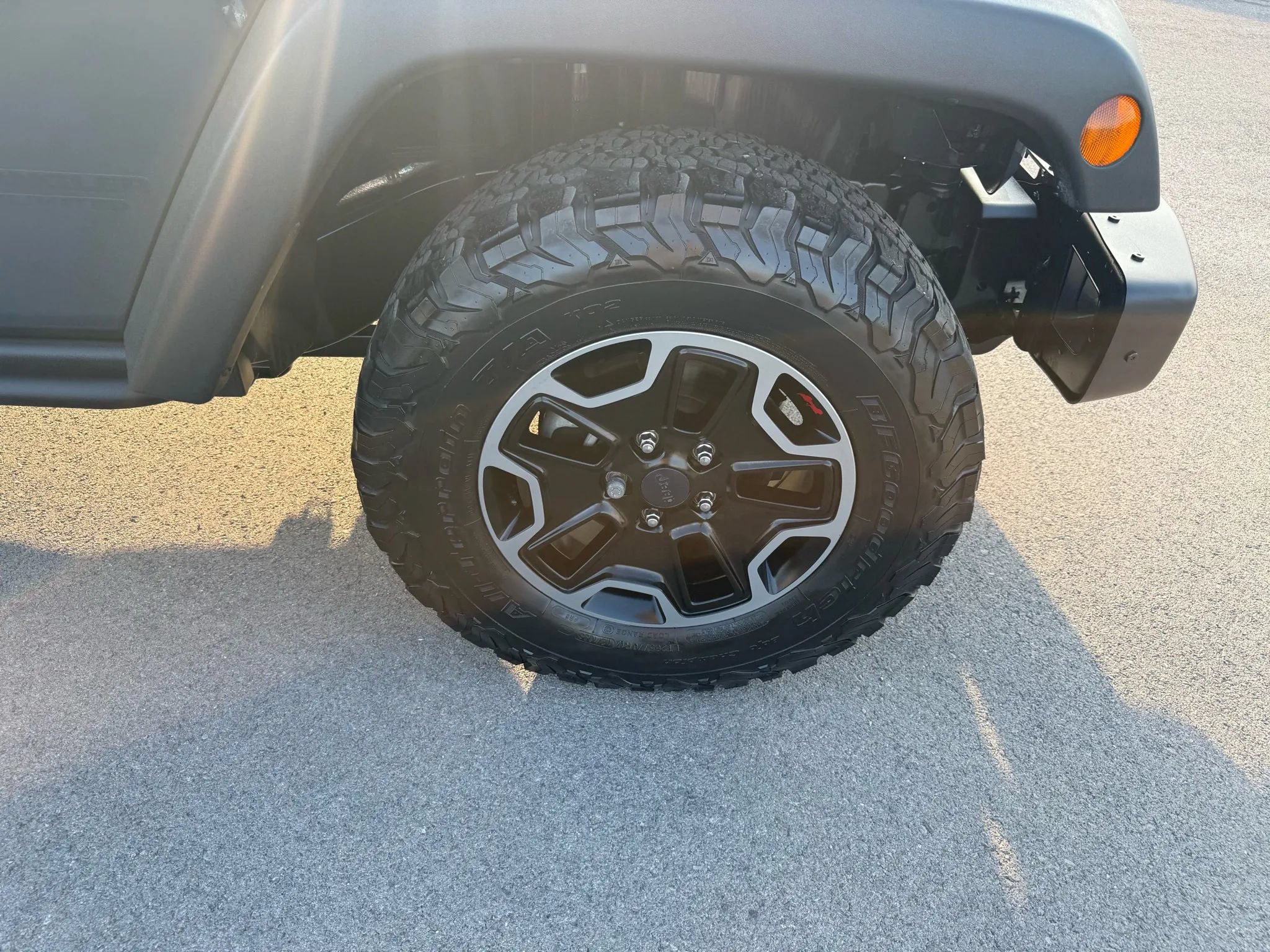 Used 2017 Jeep Wrangler Unlimited Rubicon AWD/4WD image 17