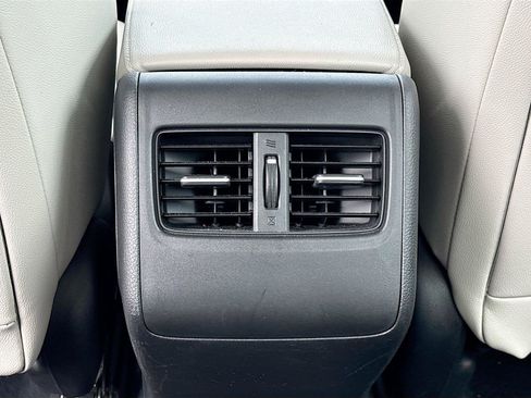Certified 2019 Honda Accord EX-L image 30