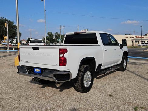 Used 2025 Chevrolet Silverado 2500 LT AWD/4WD image 8
