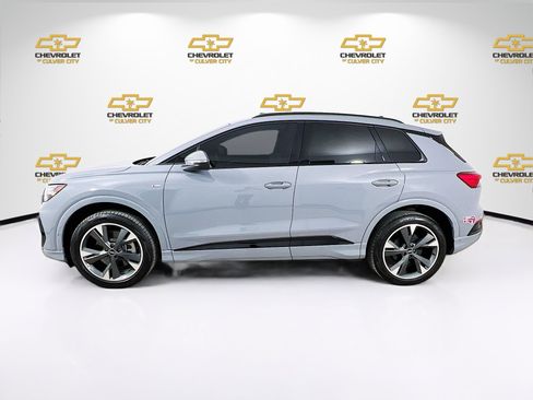 Used 2024 Audi Q4 e-tron Prestige w/ Black Optic Package image 4