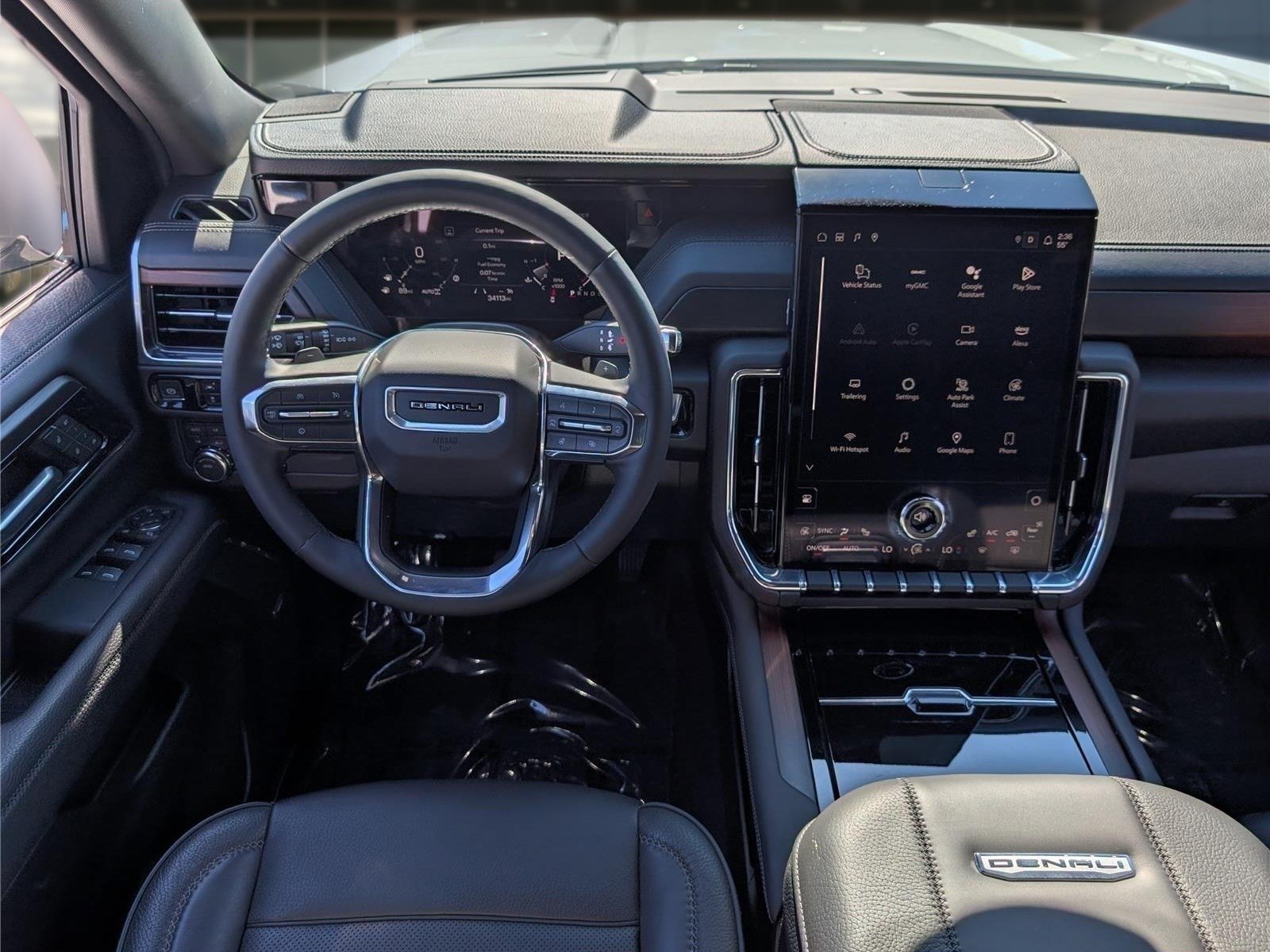 Used 2025 GMC Yukon XL Denali AWD/4WD image 19