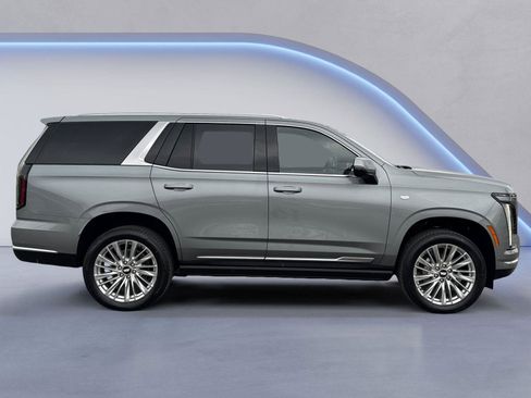 New 2026 Cadillac Escalade Luxury w/ Touring Package image 2
