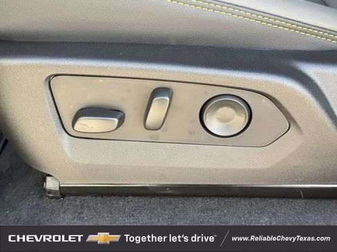 Used 2026 Chevrolet Colorado ZR2 w/ Technology Package image 32