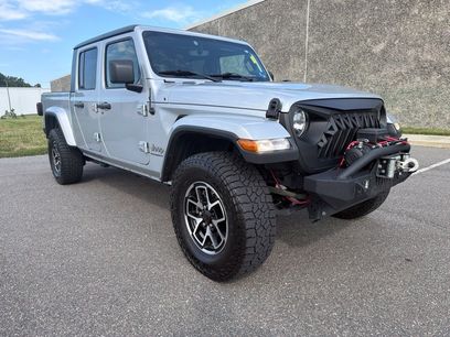 Used 2023 Jeep Gladiator Overland