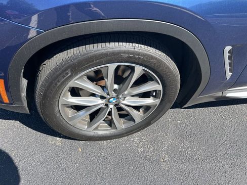 Used 2018 BMW X3 xDrive30i w/ Executive Package image 14