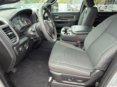 Used 2026 RAM 2500 Big Horn AWD/4WD image 16
