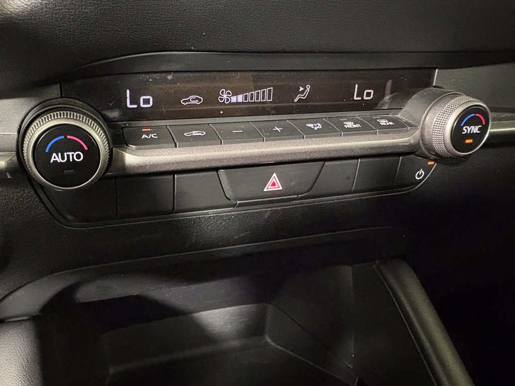 Used 2024 MAZDA MAZDA3 s FWD image 36