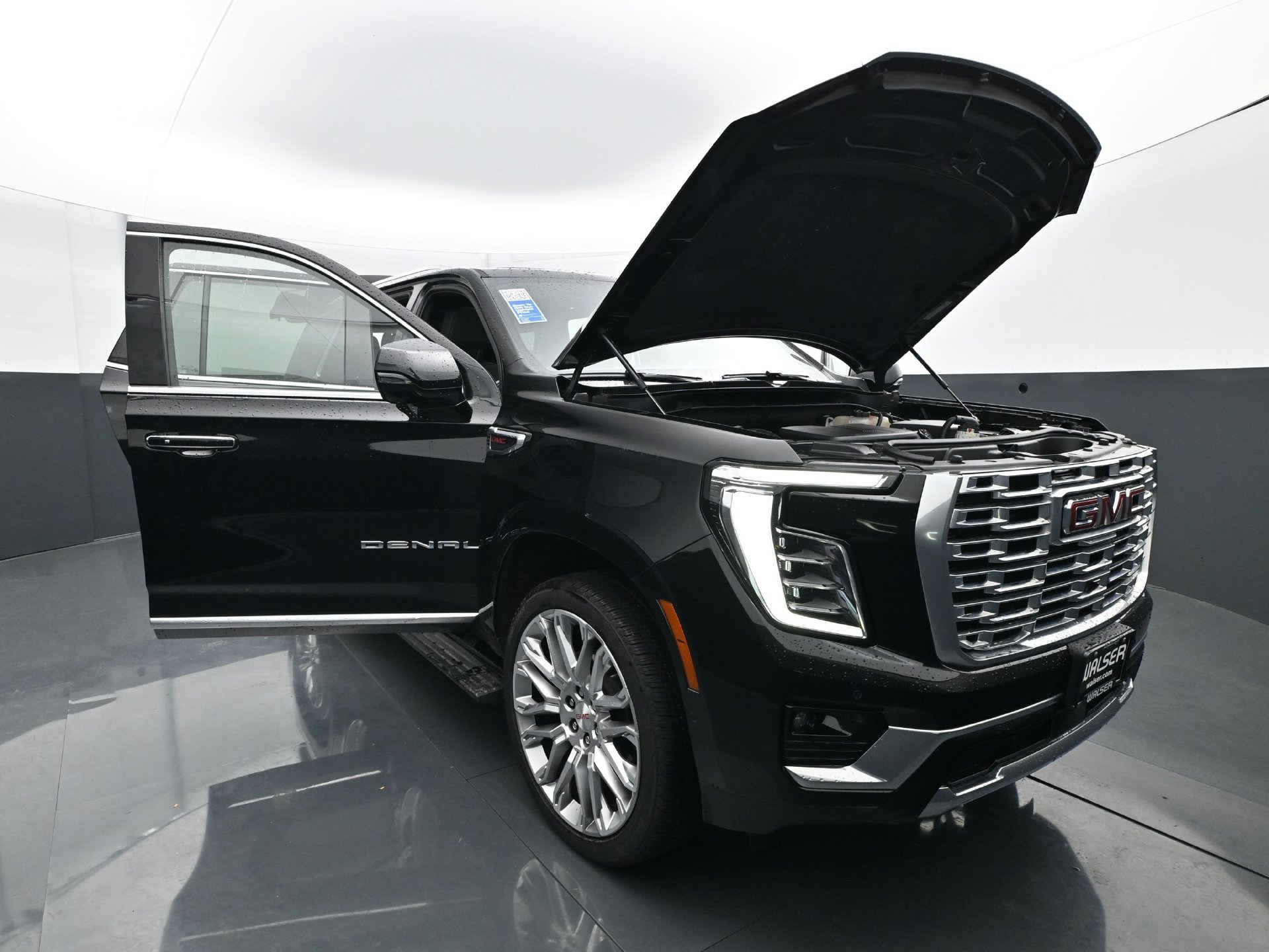 Used 2025 GMC Yukon Denali w/ Denali Reserve Package AWD/4WD image 42