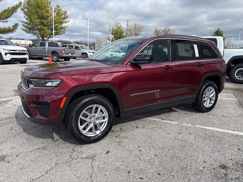 New 2026 Jeep Grand Cherokee Laredo X AWD/4WD image 15
