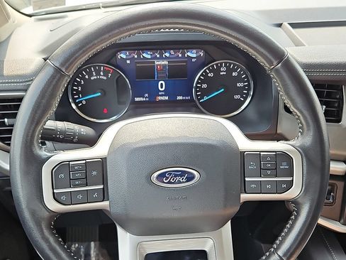 Used 2024 Ford Expedition XLT AWD/4WD image 20