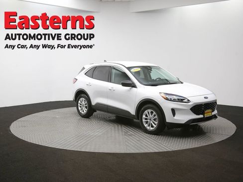 Used 2022 Ford Escape SE w/ Cold Weather Package image 48