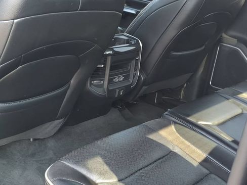Used 2022 RAM 1500 Laramie w/ Sport Appearance Package AWD/4WD image 17