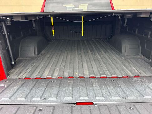 Used 2025 Chevrolet Silverado 1500 Custom RWD image 12