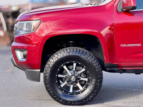Used 2019 Chevrolet Colorado LT w/ LT Convenience Package image 14