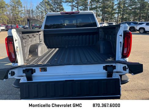 New 2026 GMC Sierra 1500 AT4 w/ AT4 Premium Package AWD/4WD image 29