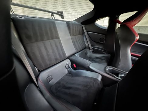 Used 2018 Subaru BRZ tS image 23