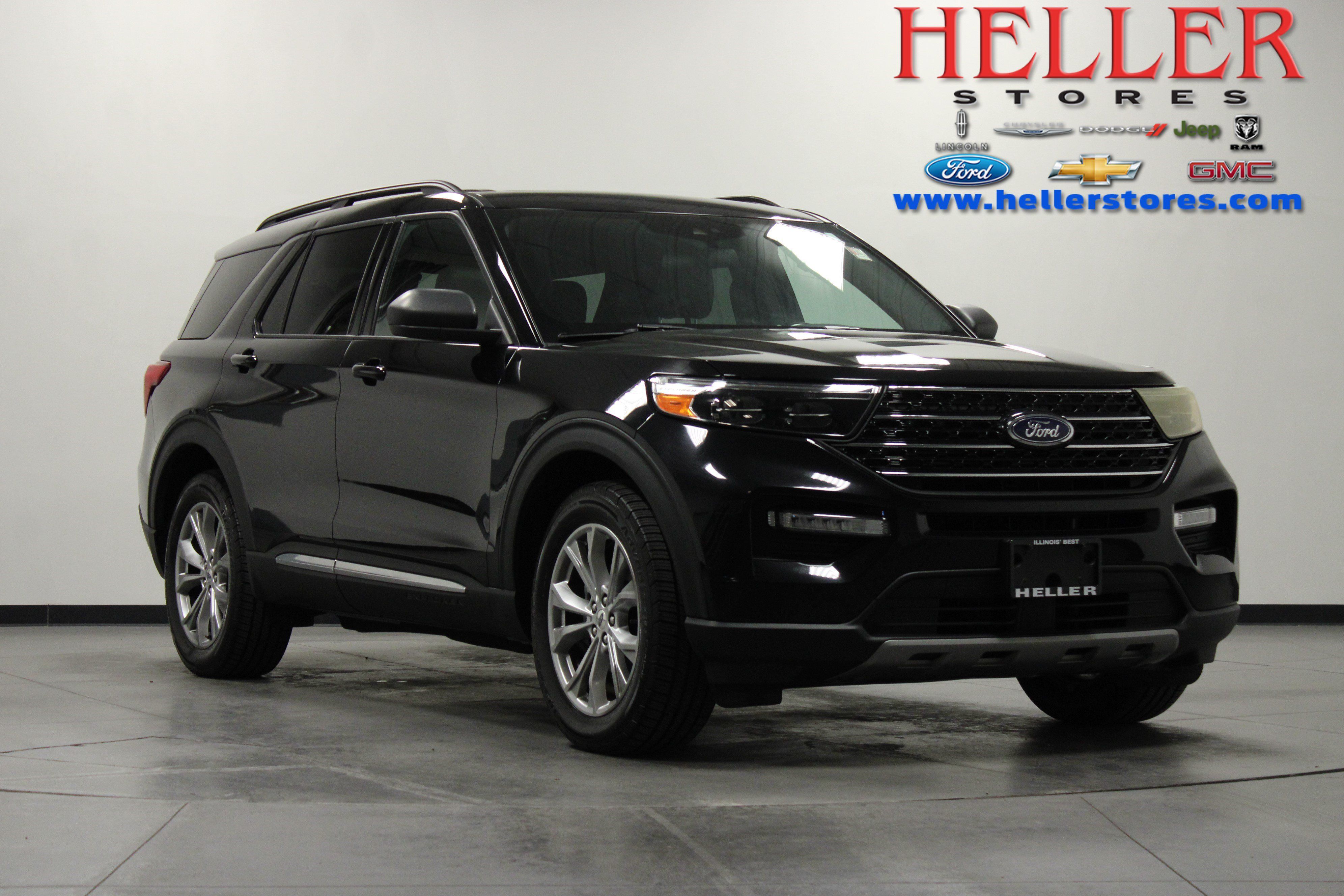 Used 2020 Ford Explorer XLT w/ Equipment Group 202A AWD/4WD image 1