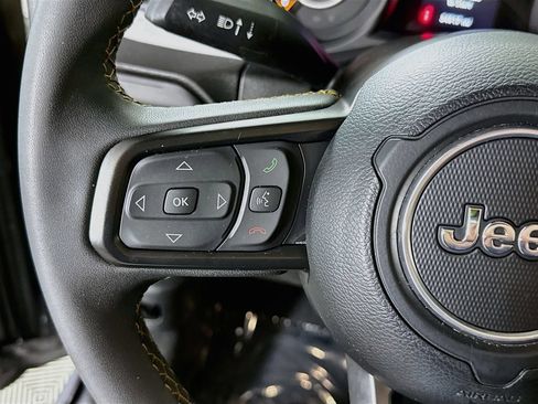 Used 2024 Jeep Wrangler Unlimited Sport AWD/4WD image 20