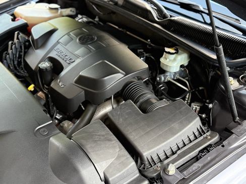 Used 2007 Buick Lucerne CXL w/ Luxury Package image 3