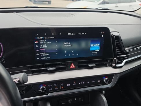 Certified 2023 Kia Sportage EX FWD image 19