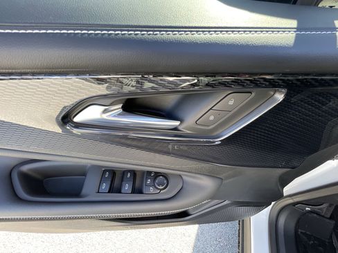 New 2025 Chevrolet Blazer EV LT image 60