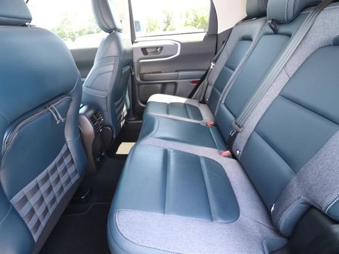 Used 2023 Ford Bronco Sport Outer Banks AWD/4WD image 9