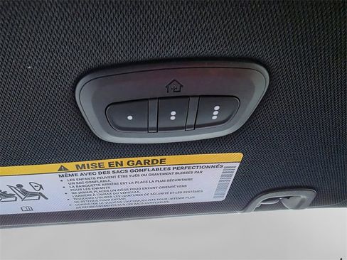 New 2026 Chrysler Pacifica Select w/ S Appearance Package image 23