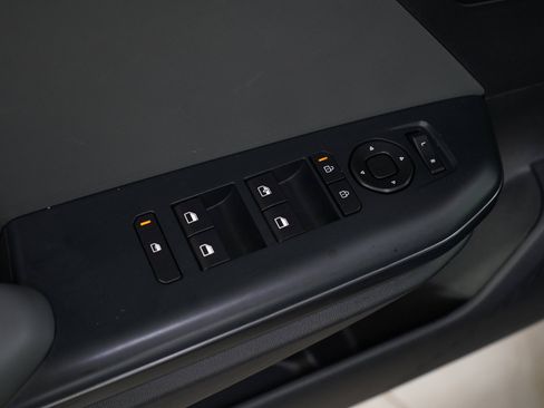 Used 2025 Kia K4 FWD image 18