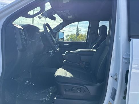 New 2026 Chevrolet Silverado 2500 Custom w/ Custom Convenience Package image 19