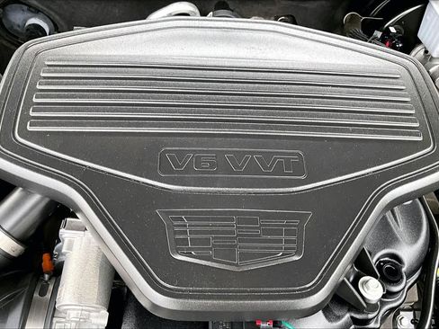 Used 2024 Cadillac XT6 Premium Luxury image 64