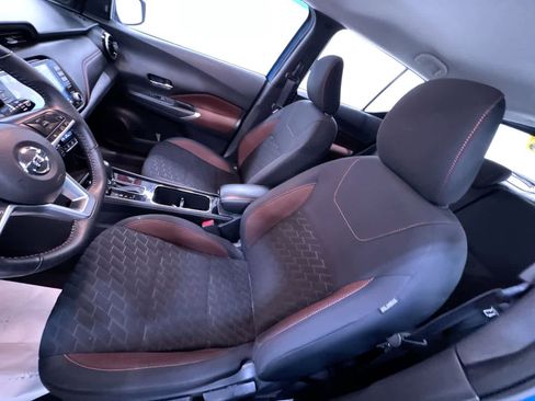 Used 2021 Nissan Kicks SR image 14