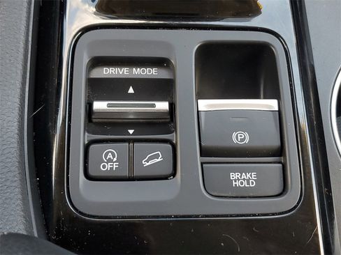 Used 2023 Honda Pilot Elite image 33