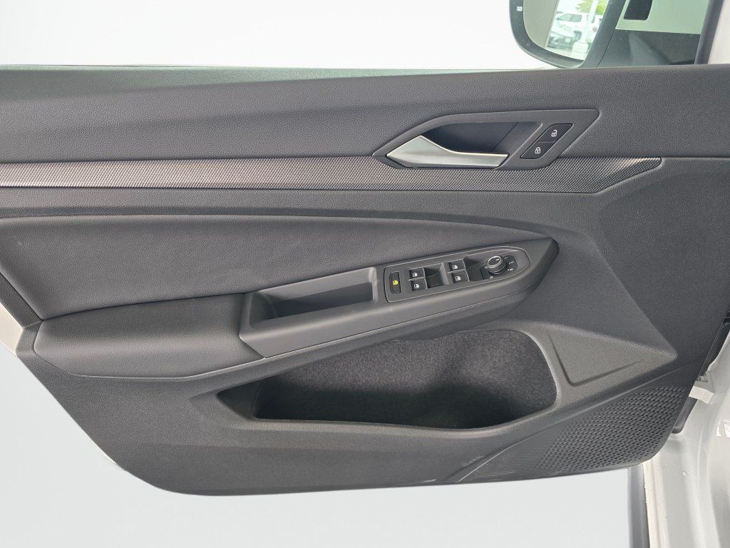 New 2026 Volkswagen GTI SE FWD image 31