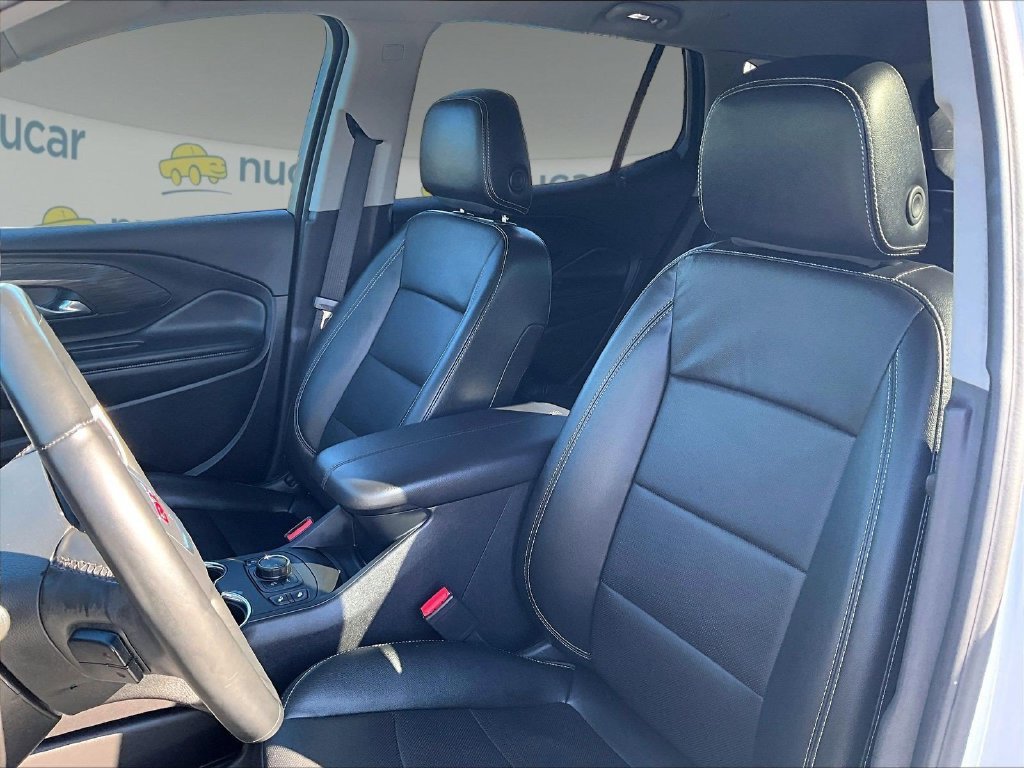 Used 2024 GMC Terrain SLT AWD/4WD image 10