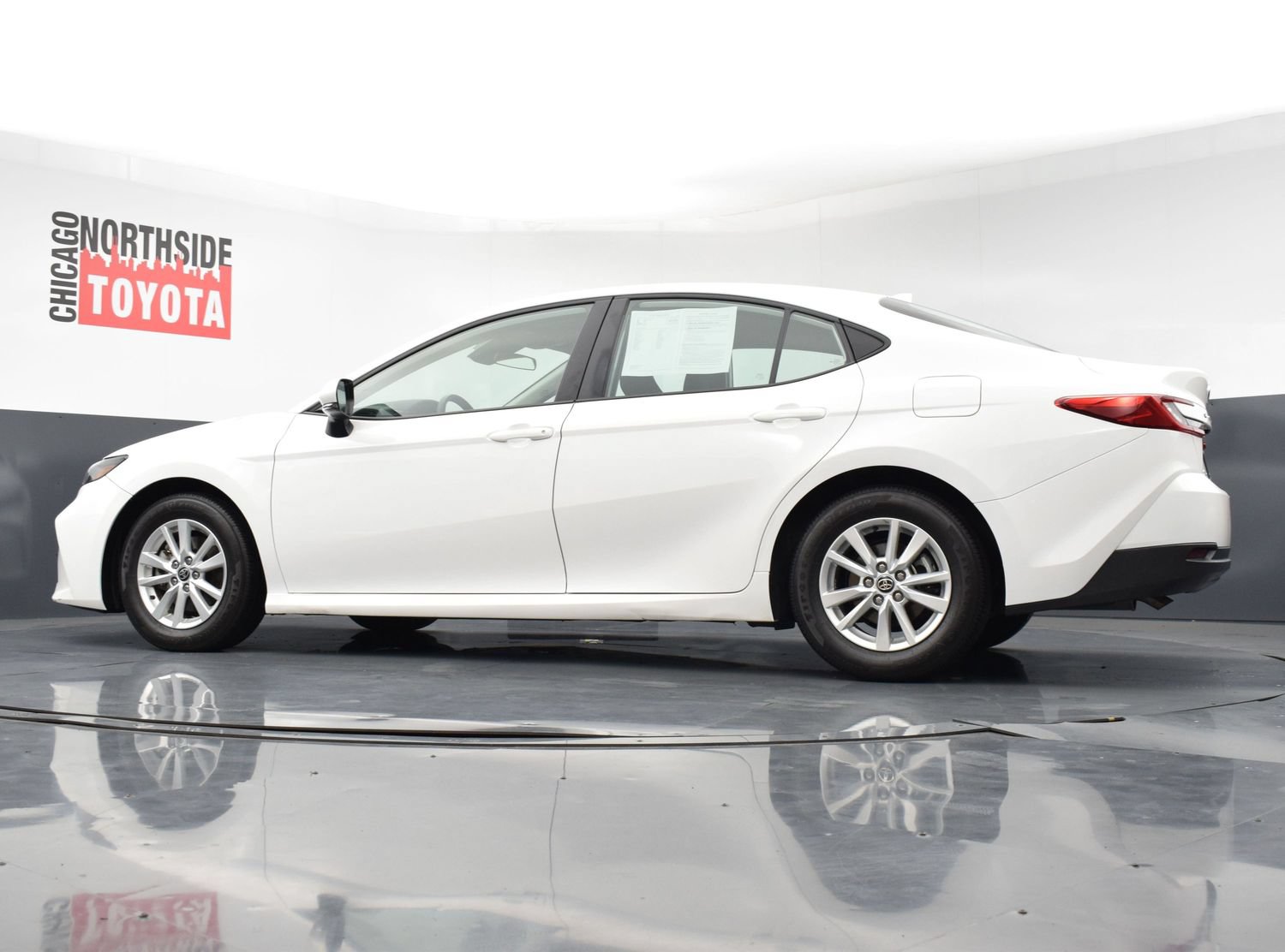 Used 2025 Toyota Camry LE FWD image 26