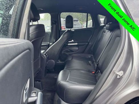 Used 2021 Mercedes-Benz GLA 250 4MATIC image 23