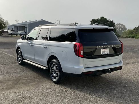 Used 2025 Ford Expedition Max Active image 4