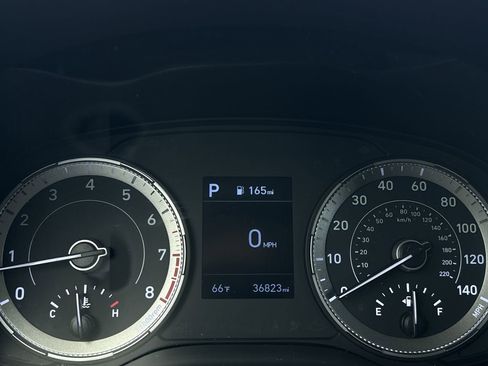 Certified 2022 Hyundai Venue Limited image 16