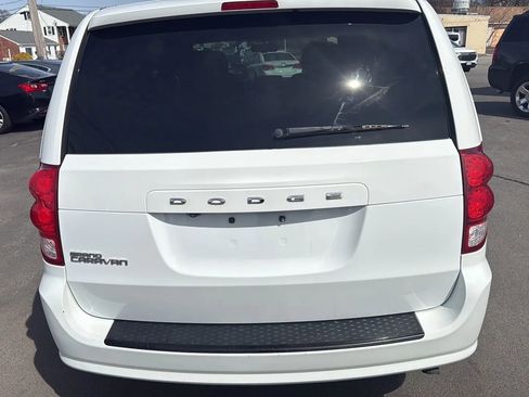Used 2015 Dodge Grand Caravan SE w/ Quick Order Package 29E SE image 6