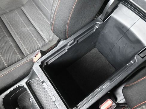 Used 2025 Honda CR-V Sport image 9