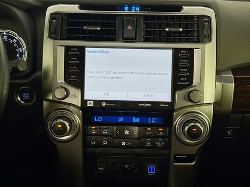 Used 2024 Toyota 4Runner Limited image 39