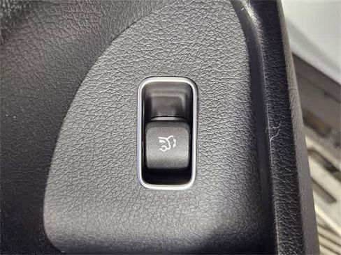 Certified 2025 Mercedes-Benz GLS 450 4MATIC image 87