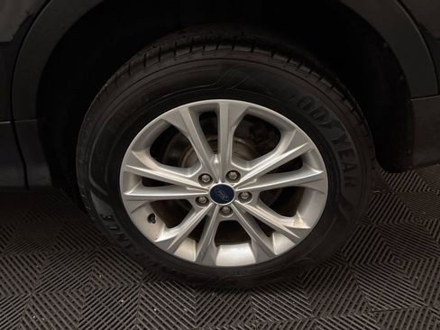 Used 2019 Ford Escape SE image 23