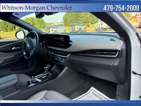 Used 2024 Buick Envista Avenir FWD image 36