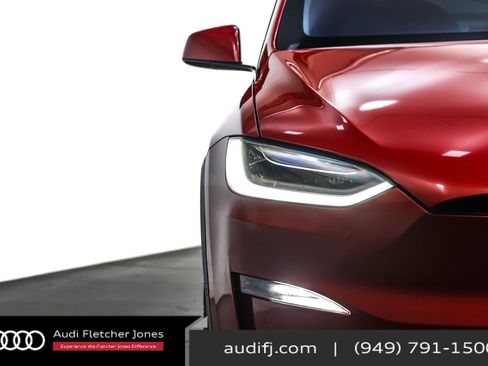 Used 2023 Tesla Model X Plaid image 13