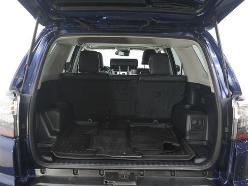 Used 2022 Toyota 4Runner Limited AWD/4WD image 16